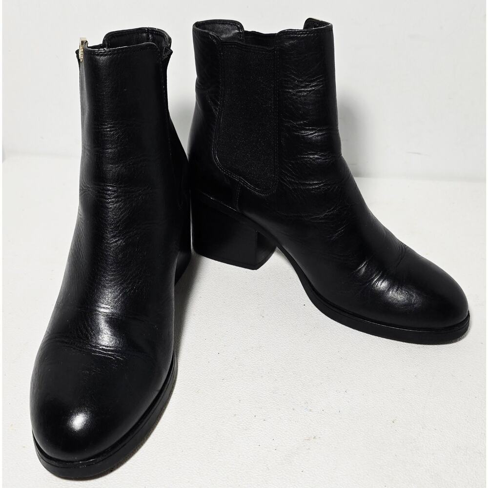 Tory Burch Nicola Women’s Ankle Moto Boots Gold Logo Black Leather Size 8